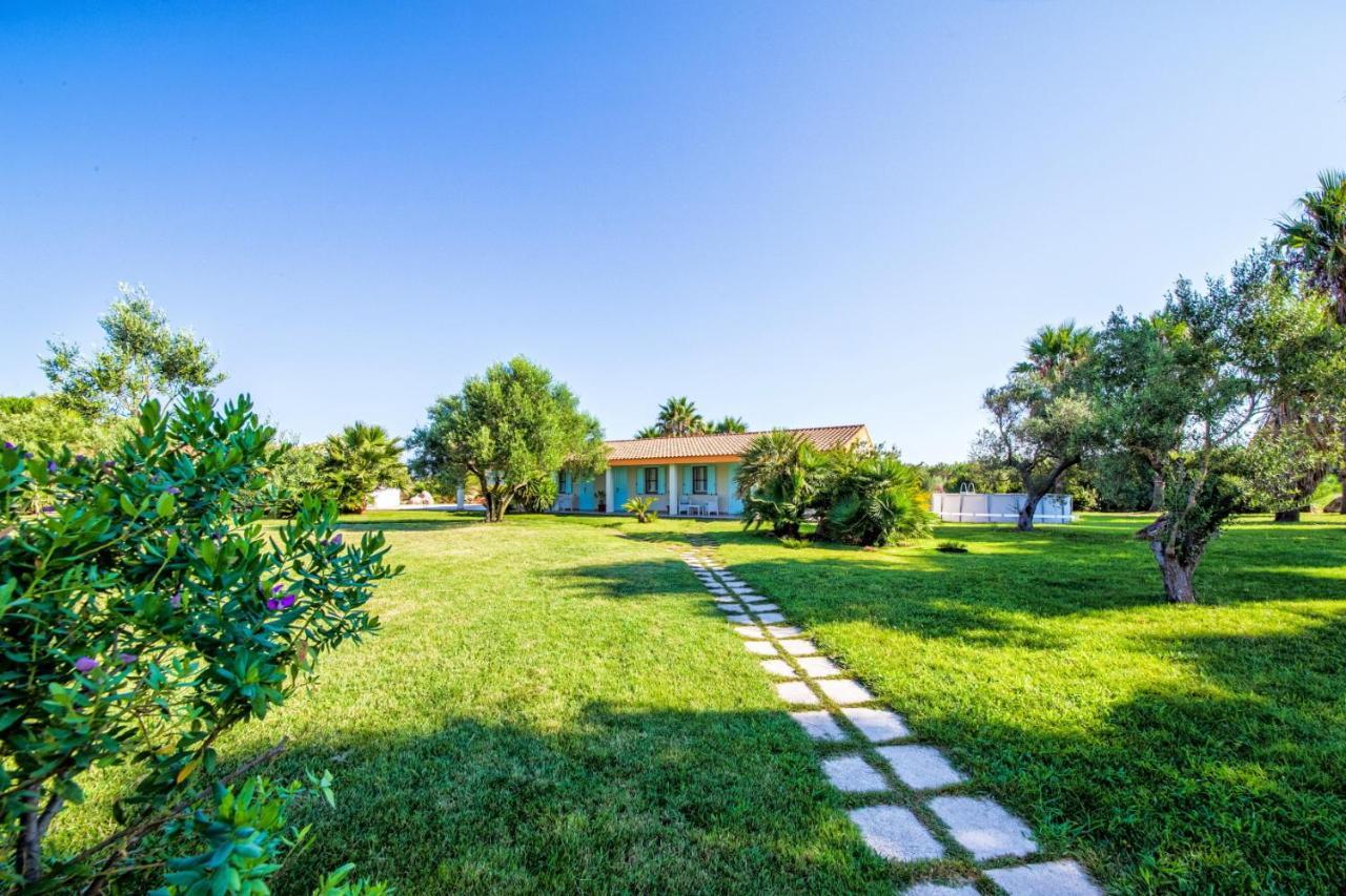Agriturismo Is Cortillaris Càbras Exterior foto